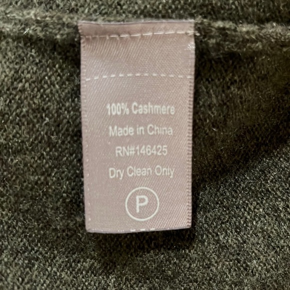 Tina Stephens Cashmere V Neck Gray Sweater Large - Picture 5 of 6